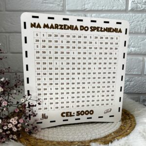 Grawerowana skarbonka